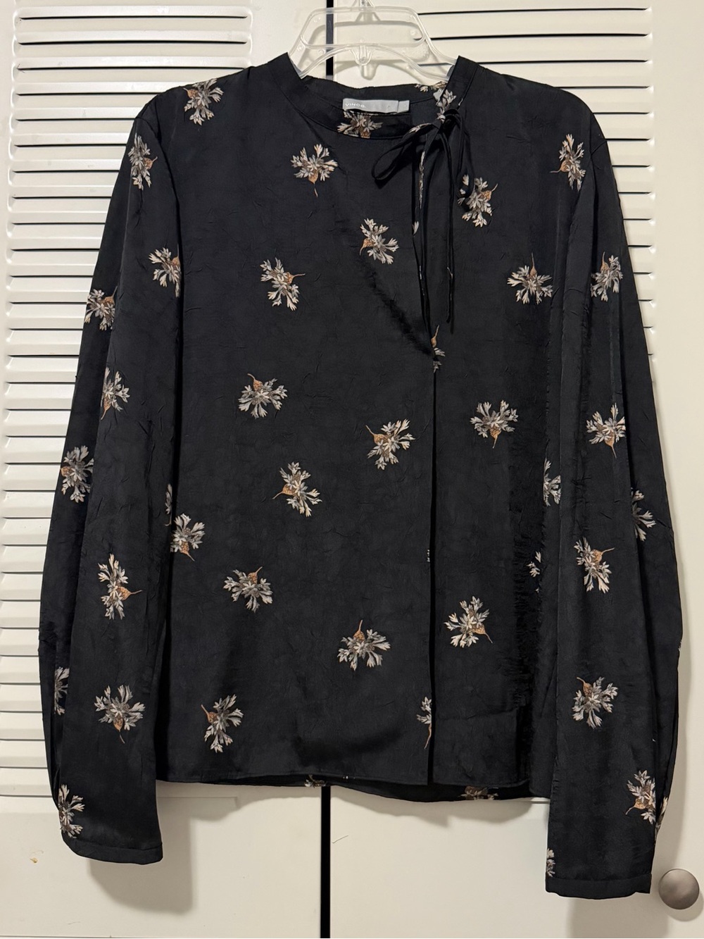 Vince Tossed Bouquet Tie Neck Blouse Size L